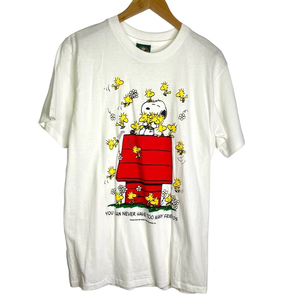 Snoopy TShirt Vintage White Woodstock Never Have Too Many Friends Men Med Unisex